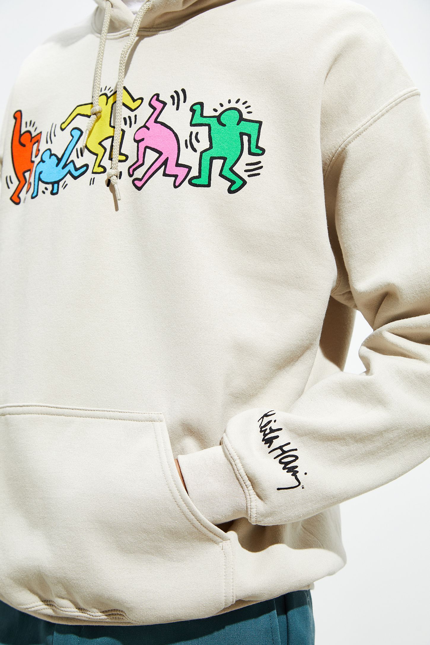 Getting the Software application to Energy up Your Keith Haring Hoodie